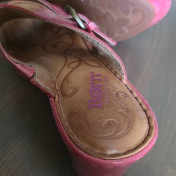 Born Women's Size 7 Pink Soft Leather Open Toe Buckle Wedge Sandals - Picture 8 of 8